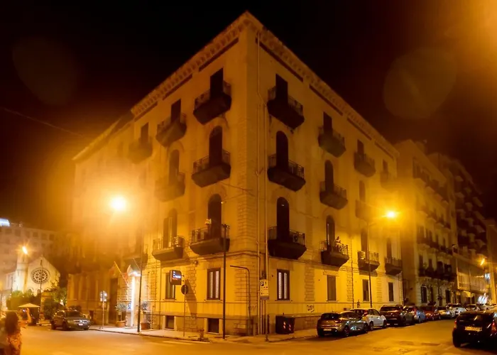 Hotel Tonic